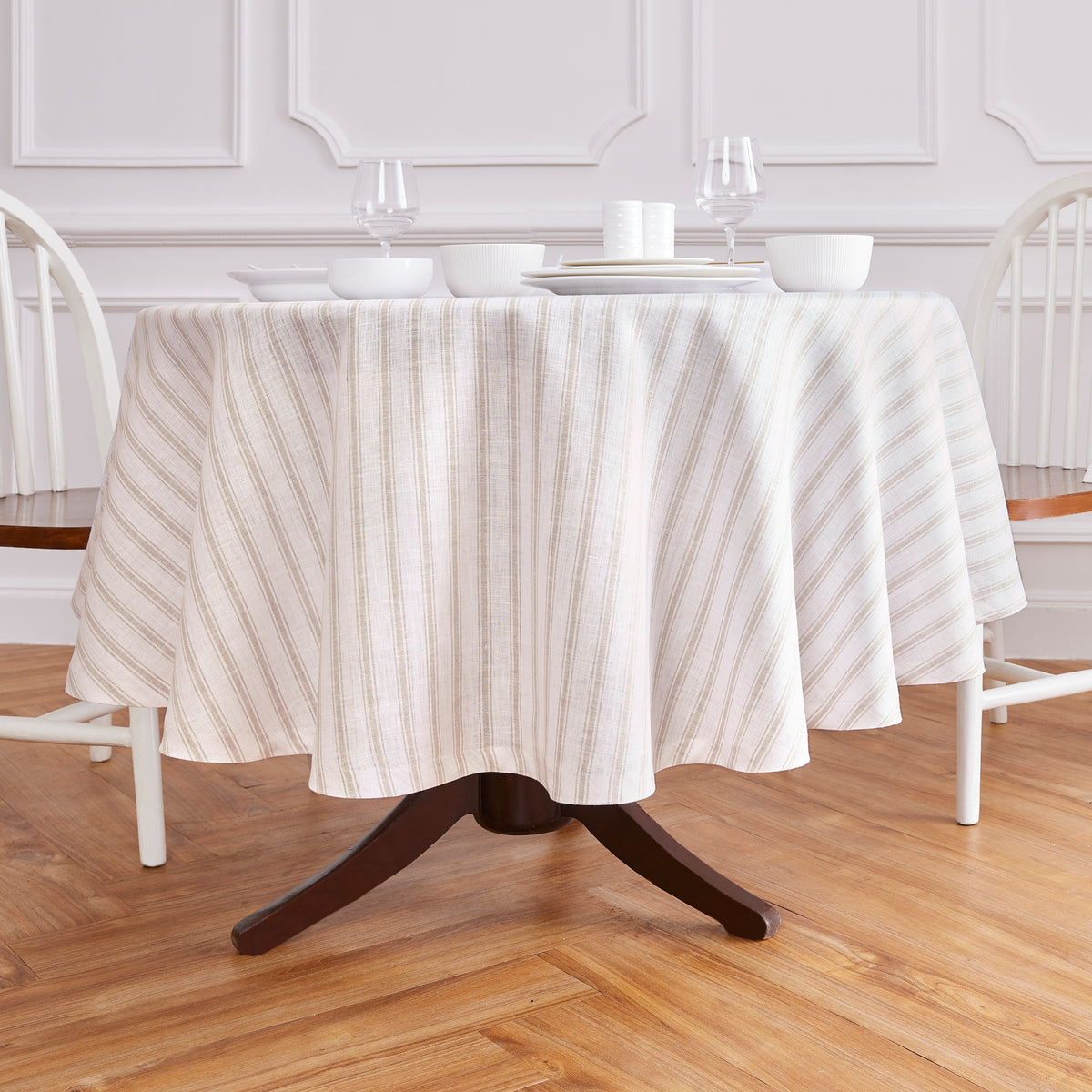 Capri Ticking Stripe - 100% Linen Placemats (Set of 4) Solino Home Color: Red and White