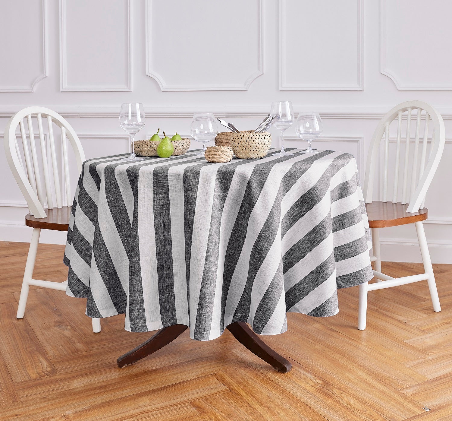 Round Tablecloths