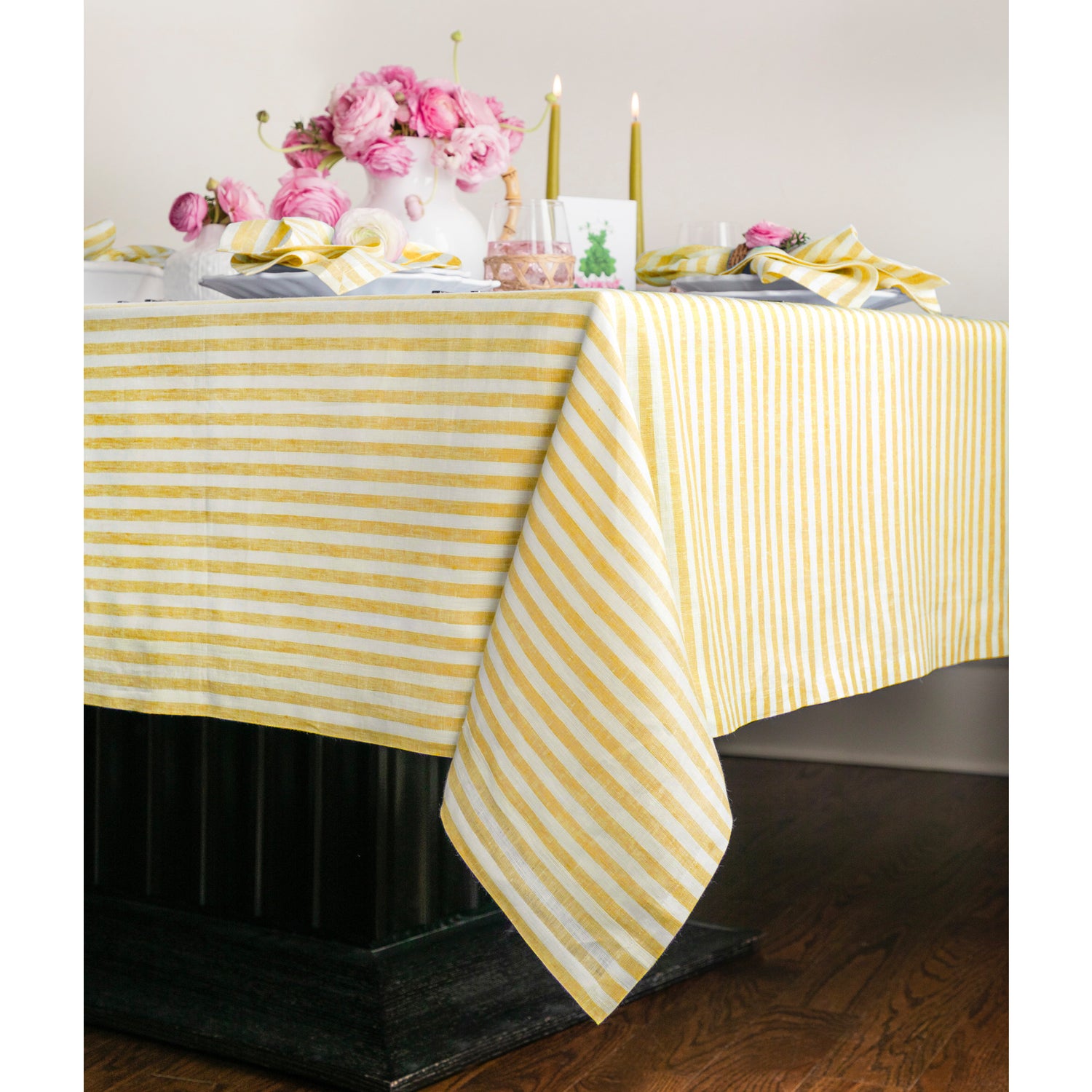 #color_primrose-yellow-and-white-amalfi-stripe