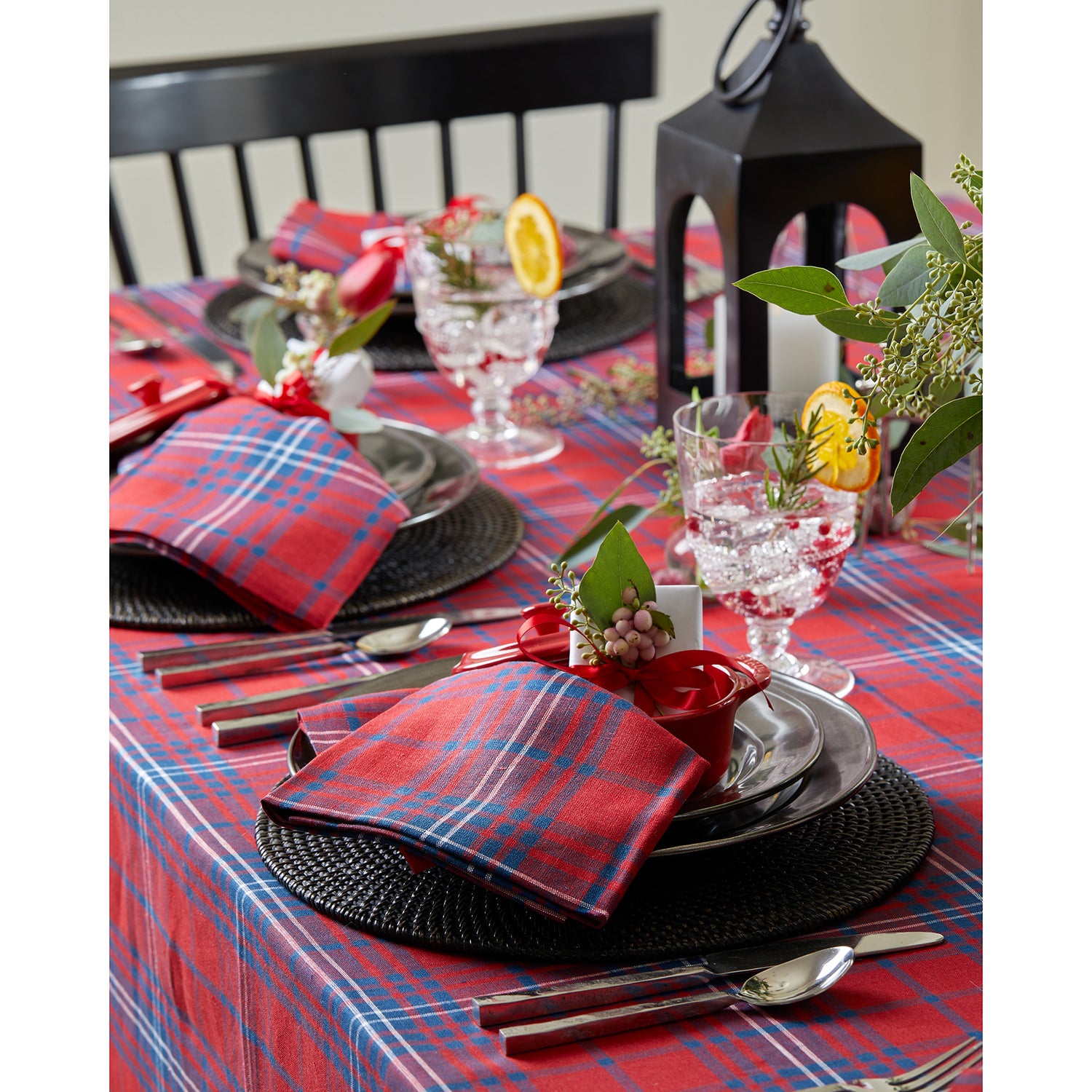 #color_red-and-navy-plaid