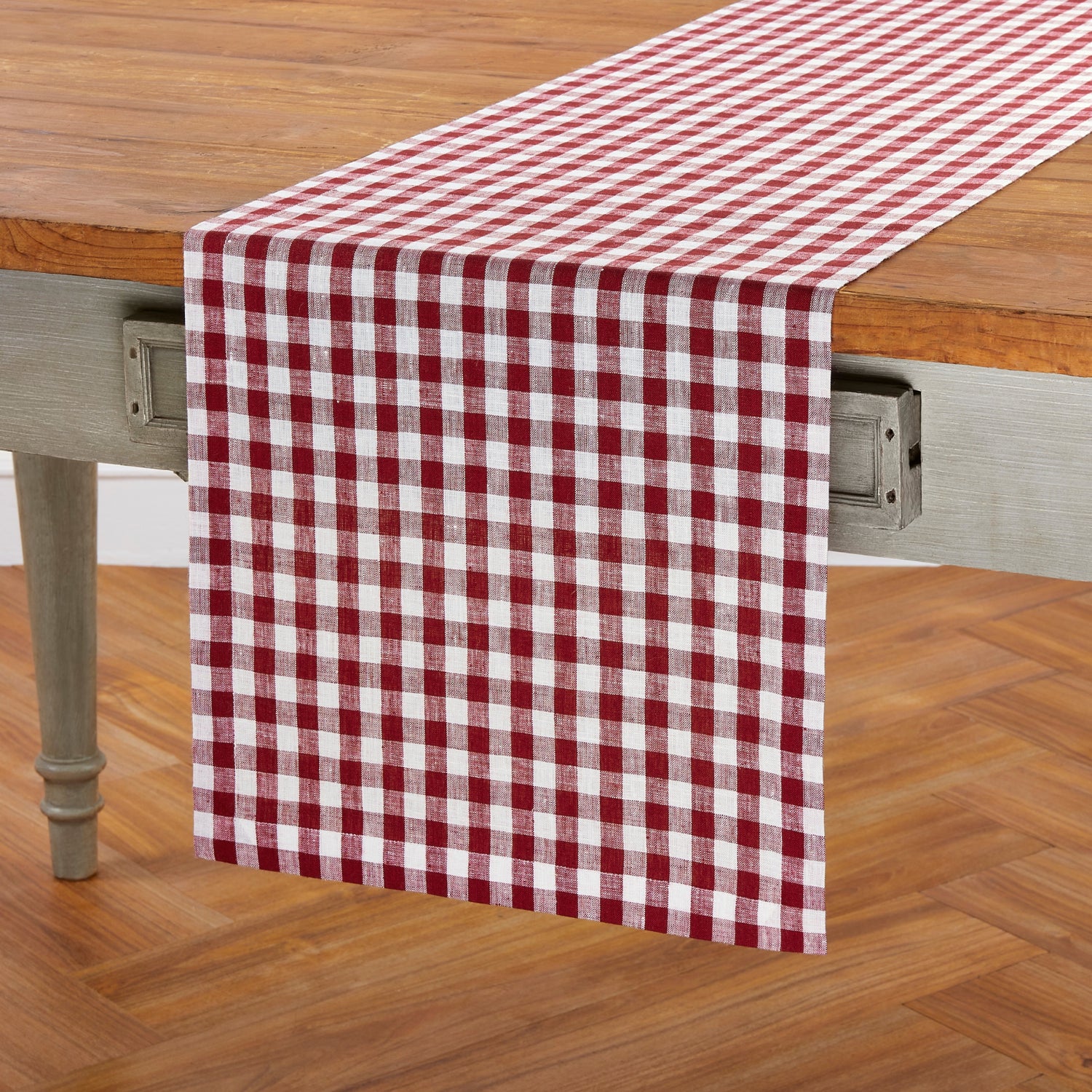 #color_burgundy-gingham