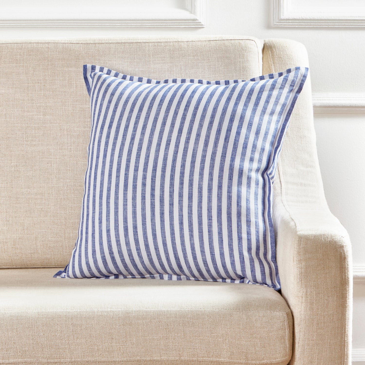 #color_navy-and-white-amalfi-stripe