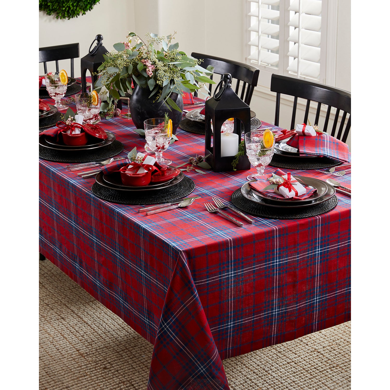 #color_red-and-navy-plaid