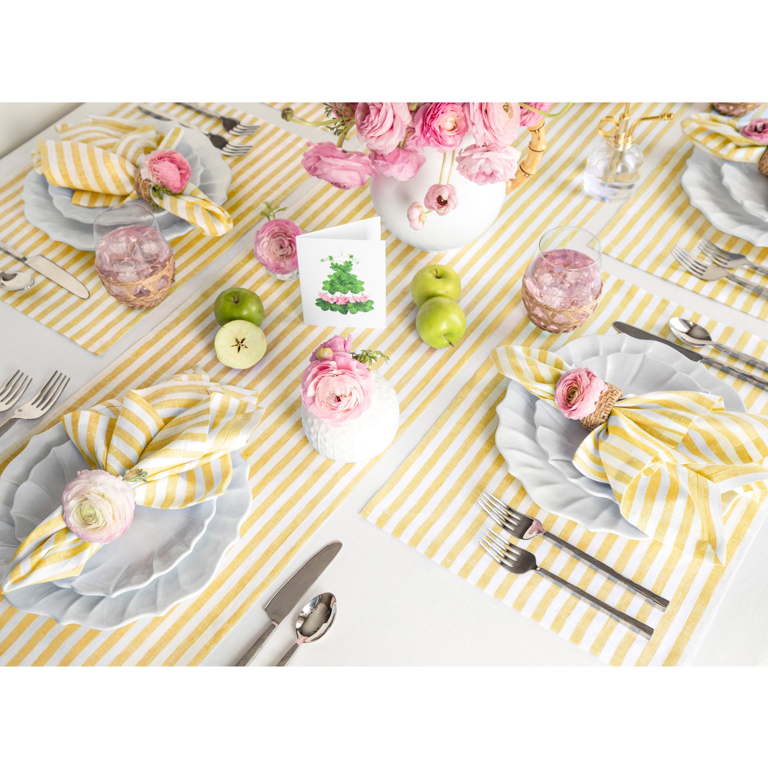 #color_primrose-yellow-and-white-amalfi-stripe