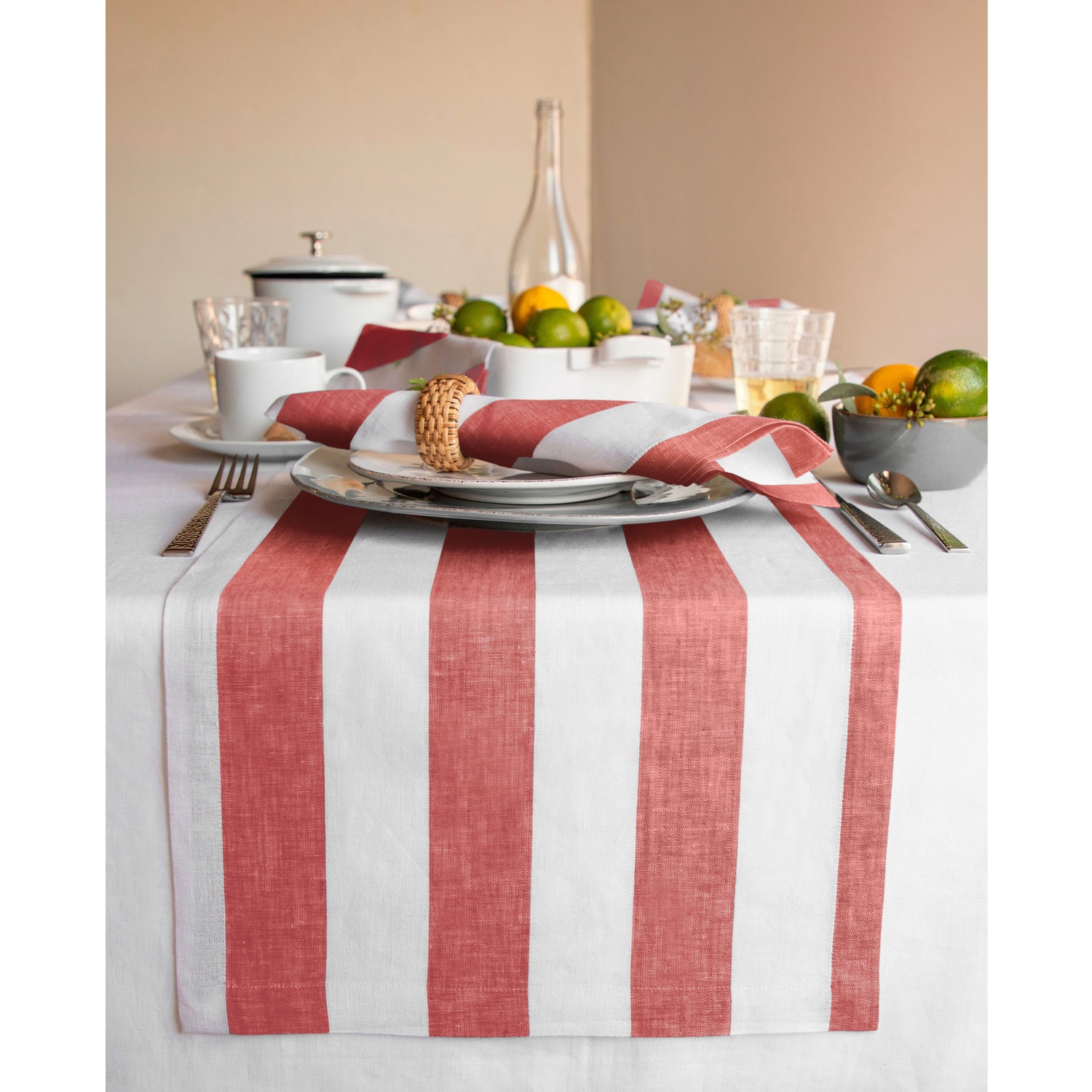 #color_red-and-white-cabana-stripe