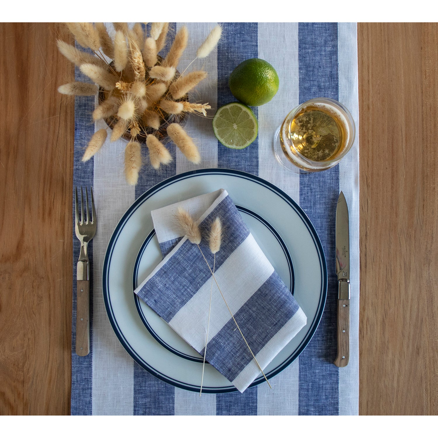 #color_navy-and-white-cabana-stripe