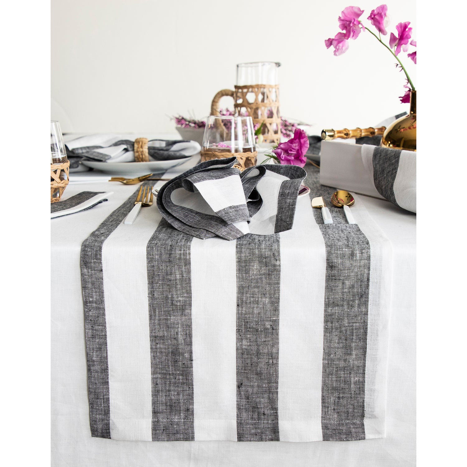 Black and White Cabana Stripe