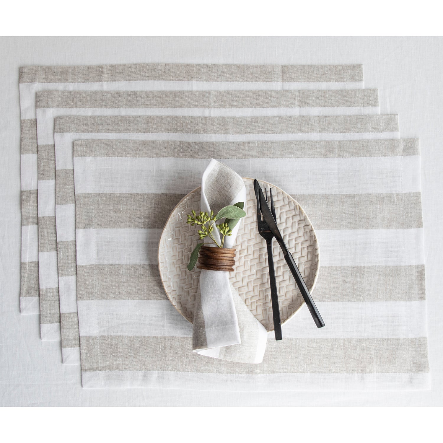 #color_natural-and-white-cabana-stripe