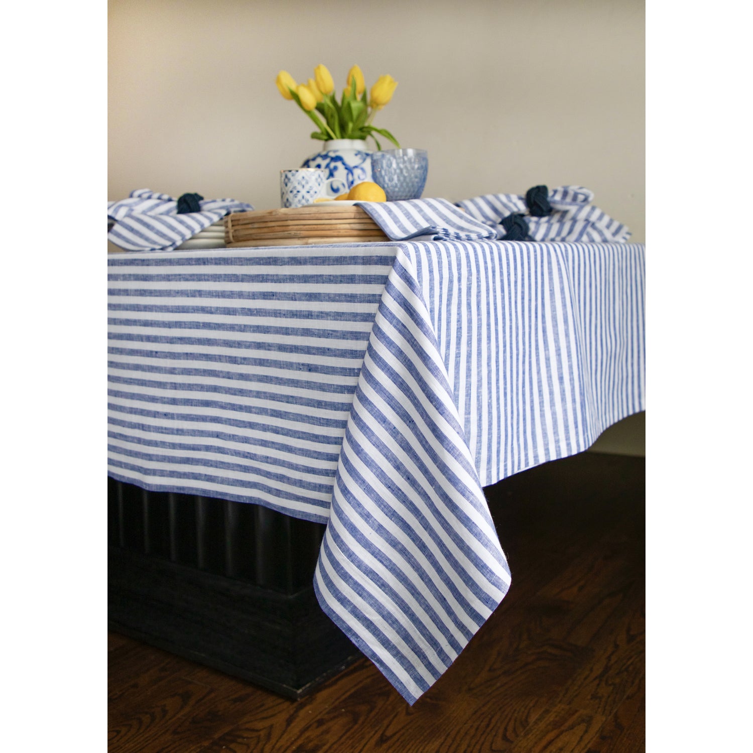 #color_navy-and-white-amalfi-stripe