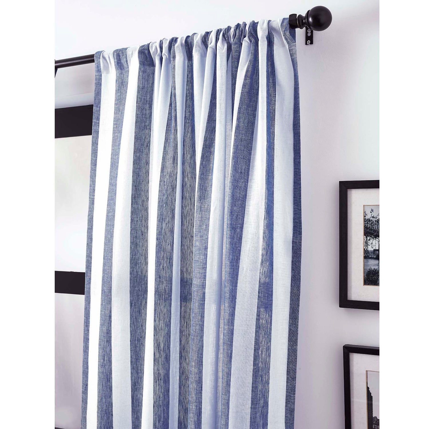 #color_navy-and-white-cabana-stripe